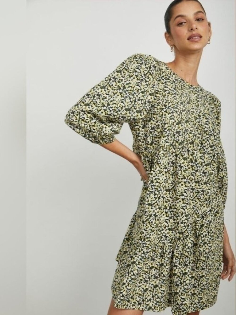 Rails Women's Louise Ditsy Floral Tiered Mini Dress Size M Oversized Cottagecore